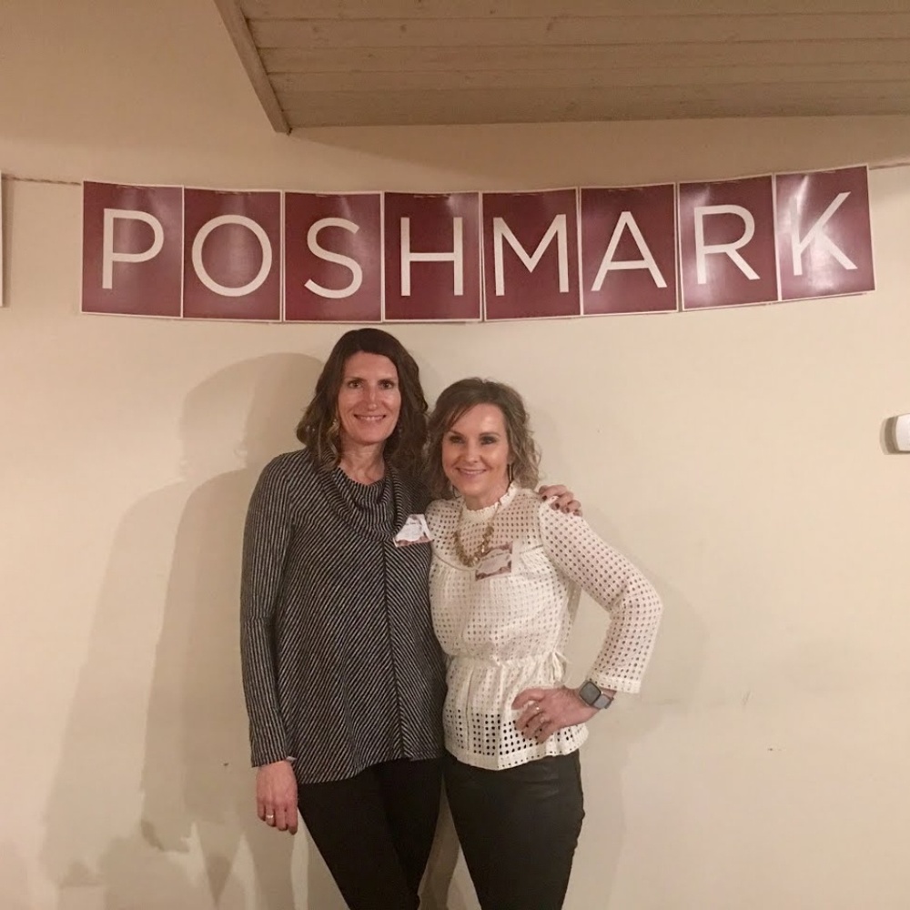 🍷🎉 POSH N SIP LANCASTER, PA FEB 2, 2019🎉🍷 - Picture 6 of 7